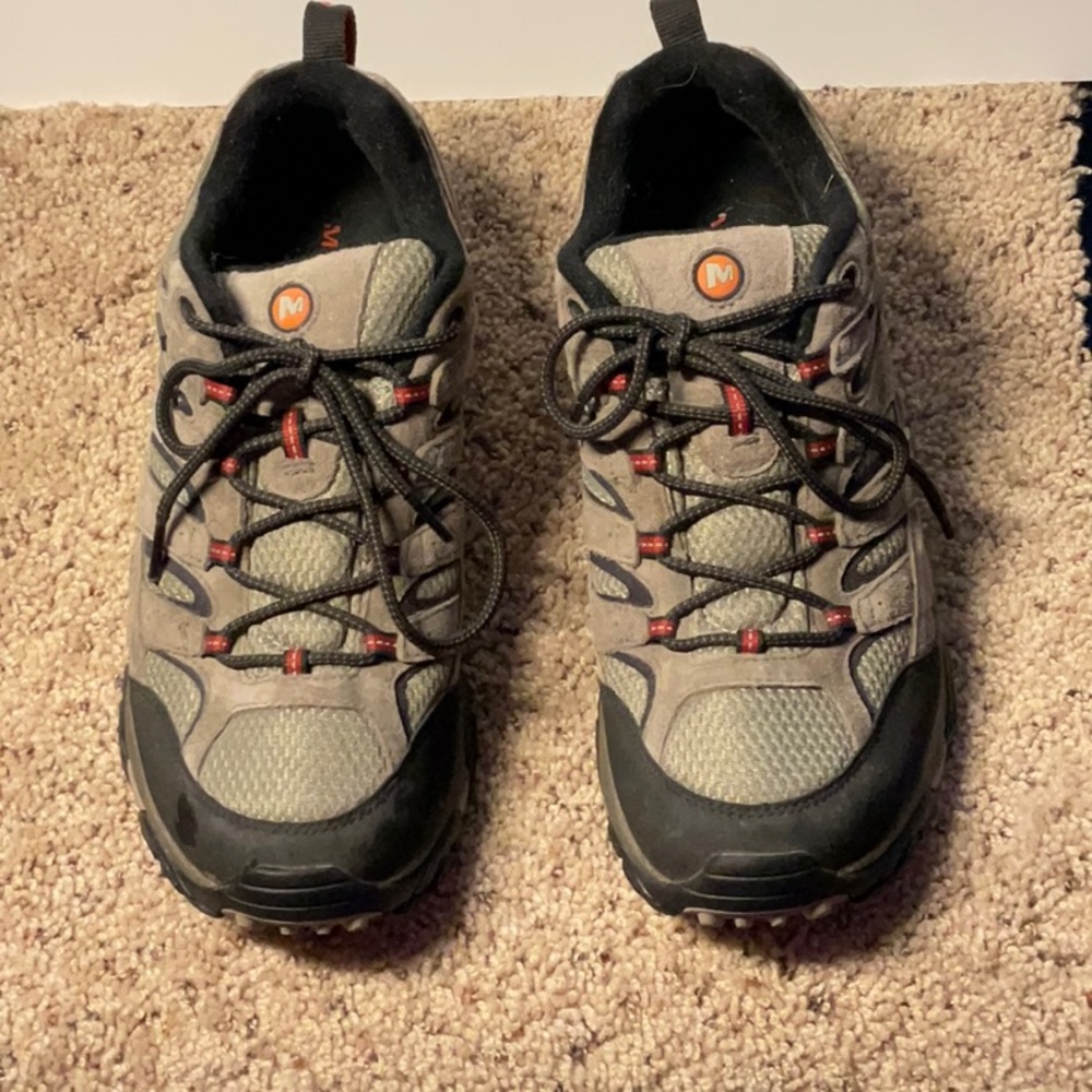 Merrell Gray and Black Athletic Shoes with Rugged Design and Comfortable Fit